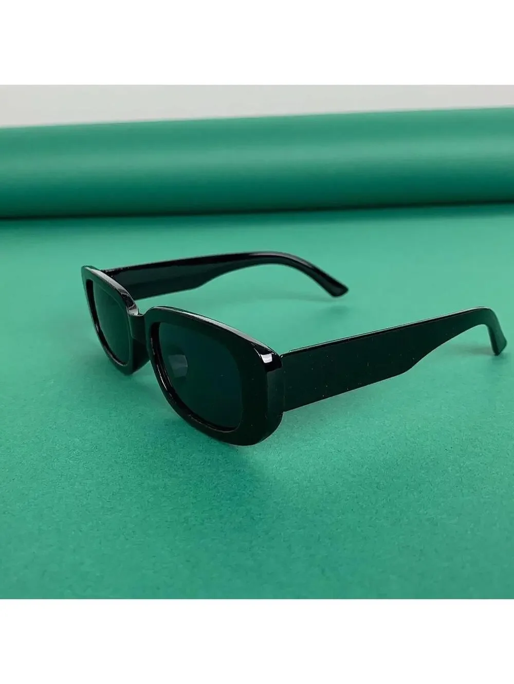 Vintage y2k style style black sunglasses. UVA UVB protection